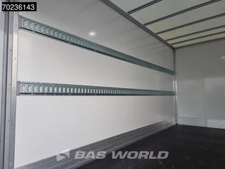 Iveco Daily Iveco Daily 35C18 3.0L 2025 MODEL Automaat Laadklep ACC Navi Airco Zijdeur Bakwagen Meubelbak Koffer 21m3 Airco - afbeelding nr 8