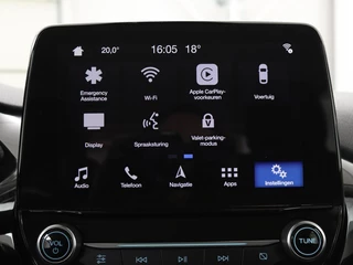 Ford Fiesta Ford Fiesta 1.0 EcoBoost Titanium | Stoel & stuurverwarming |  B&O Sound | Adaptive cruise | Camera | Carplay | Park Assist | Navigatie | Climate control - afbeelding nr 24