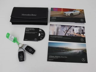 Mercedes-Benz A-Klasse Mercedes-Benz A-klasse 250 e AMG Line | Widescreen | Camera |  Sfeerverlichting | Stoelverwarming | Full-LED | Navigatie | DAB+ | Cruise control - afbeelding nr 13