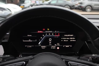 Audi S3 Audi S3 Limousine 2.0 TFSI quattro Edition One / Panoramadak / Camera / RS Seats / B&O / 19'' / Matrix LED / Navigatie / Dodehoek / ACC / Stoelverwarming / DAB - afbeelding nr 17