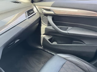 BMW X1 BMW X1 S-DRIVE 1.8 AUT. LED HALF-LEER NAVIGATIE TREKHAAK CAMERA AIRCO LMV PDC - afbeelding nr 18