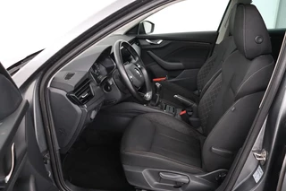 Škoda Scala Skoda Scala 1.0 TSI Ambition | Carplay | Full LED |  Climate control | Parkeerhulp | DAB | Cruise control | Dakspoiler - afbeelding nr 4