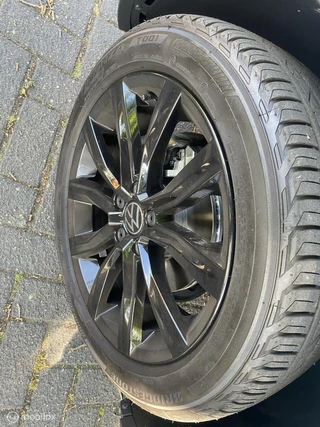 Volkswagen T-Roc Volkswagen T-Roc 1.5 TSI R-Line 18 INCH CarPlay Black Style pakket - afbeelding nr 8