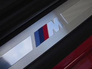 BMW 3 Serie BMW 3 Serie 330e 292PK M-perf. / BMW Individual / 2021 / LED - afbeelding nr 51