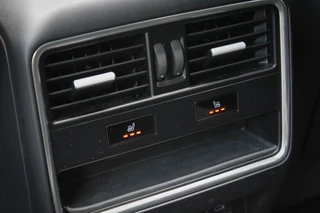 Porsche Cayenne Porsche Cayenne 3.0 E-Hybrid | Sport Chrono | Pano | HUD | Origineel NL Auto! - afbeelding nr 16