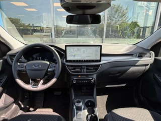 Ford Kuga Ford Kuga 2.5 PHEV Titanium 243PK Afn. Trekhaak Panodak Adaptieve Cruise Winterpack 360 Camera SYNC 4 Navi Climate Blind-Spot Head-Up Full-LED Keyless *2100KG Trekgewicht* - afbeelding nr 17