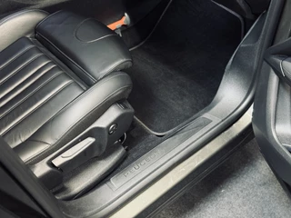 Peugeot 3008 Peugeot 3008 1.6T 180PK Allure | Leder | Focal | 1e Eig. - afbeelding nr 26