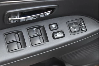 Mitsubishi ASX Mitsubishi ASX 1.6 Cleartec Invite+ | Zeer netjes | Historie | Stoelverwarming | Cruise Contr | Climate Contr | Bluetooth | LM-Velgen - afbeelding nr 14