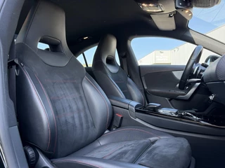 Mercedes-Benz CLA Mercedes-Benz CLA-klasse 180 Aut. Business Sol. AMG | Navi | Camera | Sportstoelen | - afbeelding nr 10