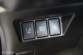 Toyota Yaris Toyota Yaris 1.5 Hybrid EXECUTIVE, 2018, Leer, Airco - afbeelding nr 31