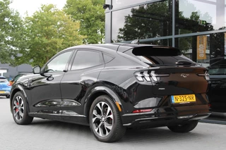 Ford Mustang Mach-E Ford Mustang Mach-E AWD 75kWh | ACC | B&O | 360 Camera - afbeelding nr 10