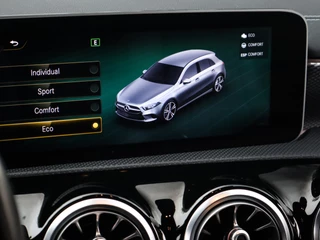 Mercedes-Benz A-Klasse Mercedes-Benz A-Klasse 250 4MATIC Premium Plus (225PK) 1e-Eig, Dealer-Onderh, 12-Mnd-BOVAG, NL-Auto. - afbeelding nr 41