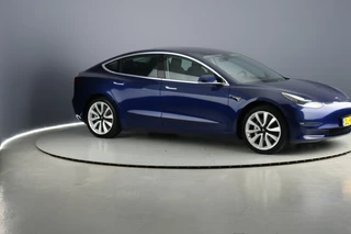 Tesla Model 3 - afbeelding nr 3