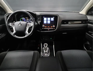 Mitsubishi Outlander [CAMERA, TREKHAAK, KEYLESS, STOELVERWARMING, CLIMATE, BLUETOOTH, NIEUWSTAAT] - afbeelding nr 5