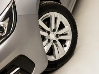 Peugeot 308 Peugeot 308 SW 1.2 PureTech Sport (PANORAMADAK, APPLE CARPLAY, GROOT NAVI, PARKEERSENSOREN, GETINT GLAS, SPORTSTOELEN, LANE ASSIST, CRUISE, NIEUWE APK, NIEUWSTAAT) - afbeelding nr 32