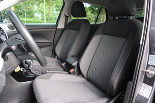 Volkswagen T-Cross Volkswagen T-Cross 1.5 TSI 150PK MOVE, Navi, Apple Carplay/ Android Auto, Clima, etc. - afbeelding nr 15