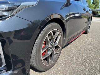Kia ProCeed Pro Ceed 1.0 T urbo 120pk  GT-Line  Panorama dak, 17 inch velg.  Keyless entry , Voorstlelen & Stuur verwarmd , Navigatie , Achteruit rij Camera  , Apple Carplay / Android Auto , GT Line exterieur  & interieur - afbeelding nr 12