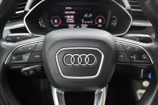 Audi Q3 Audi Q3 Sportback 45 TFSI quattro edition one / Trekhaak / Panoramadak / Camera / Leder / 20'' / Matrix LED / Navigatie / Stoelverwarming / DAB / ACC - afbeelding nr 30