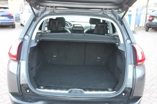 Peugeot 2008 Peugeot 2008 1.2 PureTech Allure, automaat, navigatie. - afbeelding nr 13