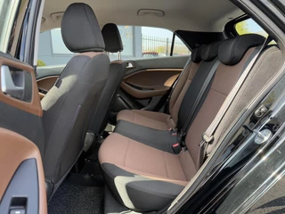 Hyundai i20 Hyundai i20 1.2 HP i-Motion Airco,Cruise,Trekhaak,PDC,Bluetooth,Elek ramen,N.A.P,APK tot 09-2025 - afbeelding nr 8