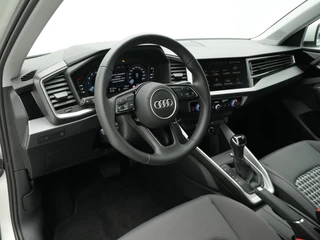 Audi A1 Sportback Audi A1 Sportback 25 TFSI 95 pk s-tronic S line edition Stoelverwarming, Optiek zwart, Navi via app 52 - afbeelding nr 15