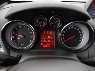 Opel Mokka Opel Mokka 1.4 Turbo Cosmo | Stoel & stuurverwarming |  Trekhaak | Xenon | Navigatie | Climate control | Parkeerhulp | Cruise control | Getint glas - afbeelding nr 13
