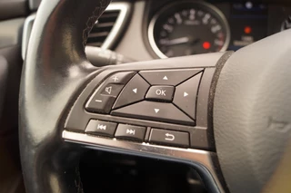 Nissan QASHQAI Nissan QASHQAI 1.3 DIG-T Bussines Edition -LEER-PANO-ECC-TREKHAAK- - afbeelding nr 17