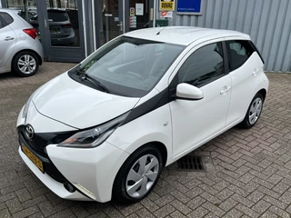 Toyota Aygo | NAVIGATIE | AIRCO | - afbeelding nr 12