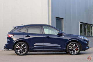 Ford Kuga Ford Kuga 2.5 PHEV ST-Line / Trekhaak / Camera / Stoel+stuur+ruit verwarmd / 1e eigenaar - afbeelding nr 17