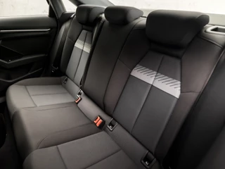 Audi A3 Audi A3 Limousine 30 TFSI Advanced Sport Automaat (GROOT NAVI, APPLE CARPLAY, CAMERA, LM VELGEN, DIGITAAL DASHBOARD, SPORTSTOELEN, NIEUWE APK, NIEUWSTAAT) - afbeelding nr 16