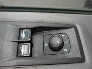 Volkswagen Crafter Volkswagen Crafter 177pk Automaat L3H3/ L2H2 Highline Camera Apple Carplay/Android Auto Airco Cruise control Euro6 - afbeelding nr 15