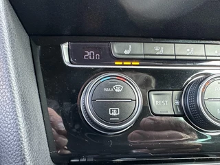 Volkswagen Passat Volkswagen Passat Variant 1.4 TSi PHEV GTE Highline Camera Leder - afbeelding nr 22