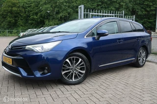 Toyota Avensis Toyota Avensis1.8 VVT-i Executive Business AUTOMAAT,TREKHAAK - afbeelding nr 2