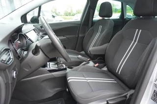 Opel Crossland Opel Crossland 1.2 Turbo Elegance / Pano / Camera + PDC / Zwart dak / Navi / LED / DAB+ - afbeelding nr 19