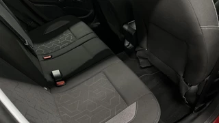 Peugeot 2008 Peugeot 2008 1.2 PureTech Blue Lion|Apple Carplay|Airco|Cruise|Navi - afbeelding nr 15