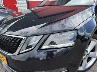 Škoda Octavia Škoda Octavia Combi 1.5 TSI Greentech Style Business AUTOMAAT / RS-STOELEN / VIRTUAL / CANTON / KEYLESS / FULL LED / STOELVERW / NL-AUTO - afbeelding nr 3