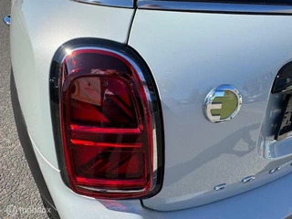 MINI Countryman Countryman 2.0  PHEV  Automaat 224 pk All4 Cooper SE  Business Edition Navigatie ,  Camera Achter , Parkeerhulp , Velgen , lederen bekelding met verwarming , Lage km stand 6.045 km ! - afbeelding nr 18