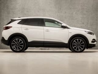 Opel Grandland X (PANORAMADAK, APPLE CARPLAY, GROOT NAVI, LEDER, 360 CAMERA, SPORTSTOELEN, GETINT GLAS, LED KOPLAMPEN, NIEUWE APK, NIEUWSTAAT) - afbeelding nr 4