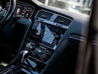 Volkswagen Golf Volkswagen Golf 2.0 TSI GTI Performance|PANO|ACC|19''|CAMERA - afbeelding nr 26