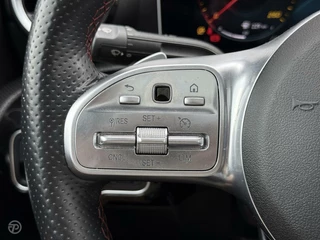 Mercedes-Benz A-Klasse Mercedes-Benz A-klasse 200 AMG Panoramadak Camera LED DAB Widescreen Apple CarPlay/Android Auto Night Pakket Stoelverwarming - afbeelding nr 14