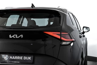 Kia Sportage Kia Sportage 1.6 T-GDi MHEV 160 PK DynamicLine - Automaat | Afn. Trekhaak | Dig. Cockpit | Adapt. Cruise | Stuur-+Stuurverw. | PDC | Camera | NAV + App. Connect | ECC | LM 17