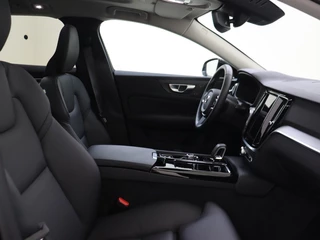 Volvo V60 Volvo V60 T6 AWD Plus Dark | Trekhaak | Panoramadak | Dodehoekdetectie | - afbeelding nr 13