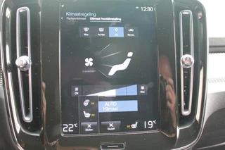 Volvo XC40 Volvo XC40 T4 Recharge R-Design | Parkeercamera | Stoelverwarming | Leder | Electr. Stoelen | Glossy Black | Keyless - afbeelding nr 39