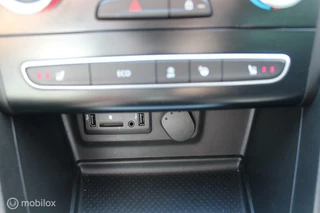 Renault Mégane Renault Megane 1.2 TCe Bose 132PK Massage/Winterpakket/Camera - afbeelding nr 17