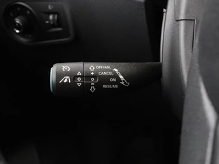 MG ZS EV MG ZS EV Luxury 45 kWh | Panoramadak | Leder |  Stoelverwarming | Carplay | Adaptive cruise | Camera | Keyless | Full LED | Navigatie - afbeelding nr 11