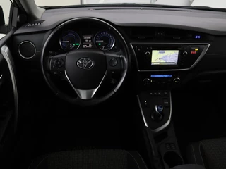 Toyota Auris Toyota Auris 1.8 Hybrid Lease | Panoramadak | Camera |  Stoelverwarming | Navigatie | Climate control | Cruise control - afbeelding nr 3