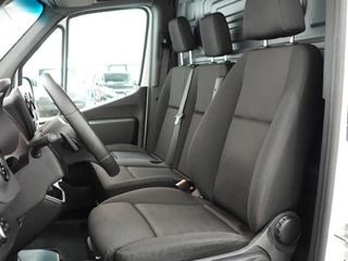Mercedes-Benz Sprinter Mercedes-Benz Sprinter 315 Automaat L2H2 RWD Automaat Airco Cruise Control - afbeelding nr 14
