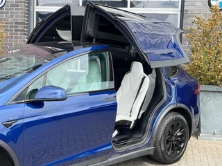 Tesla Model X - afbeelding nr 28