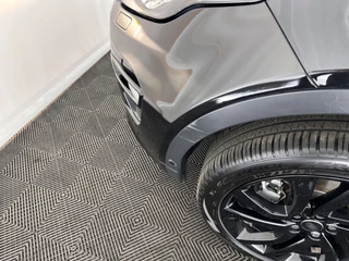 Land Rover Discovery Sport Aut. *PANO | LUXURY-LEATHER | BI-XENON | CAMERA | BLINDSPOT | MEMORY-PACK | NAVI-FULLMAP | MERIDIAN-AUDIO | ECC | PDC | CRUISE | SHIFT-PADDLES | LANE-ASSIST | 20