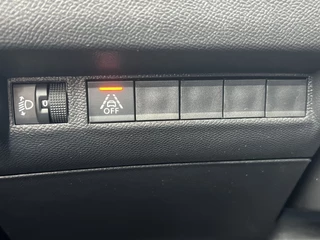 Peugeot 208 Navigatie* Carplay Airco Cruise Control DAB Lichtmetalen Velgen Parkeersensoren  NL Auto 1e Eigenaar - afbeelding nr 25